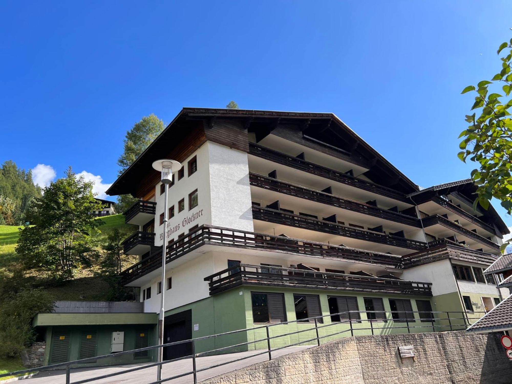 Apartment Glockner-2 By Interhome Heiligenblut Bagian luar foto